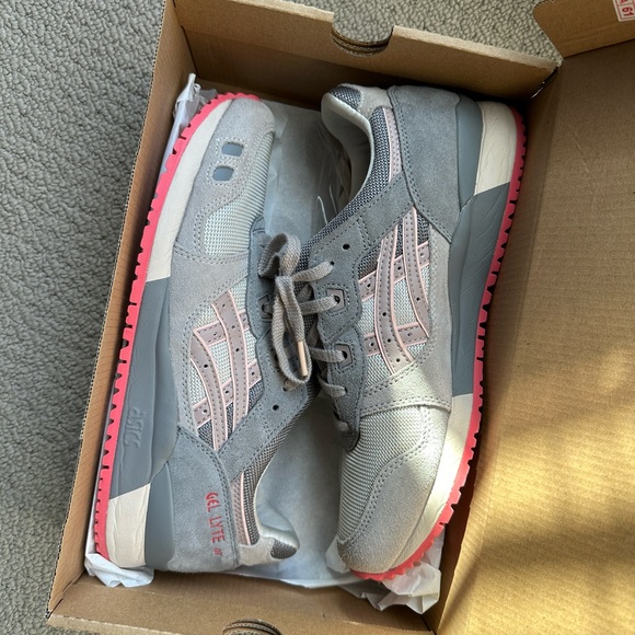 ASICS GEL-LYTE III OG OATMEAL FAWN w/box & extra laces (Men's 10.5, Worn Twice) - Picture 8 of 11